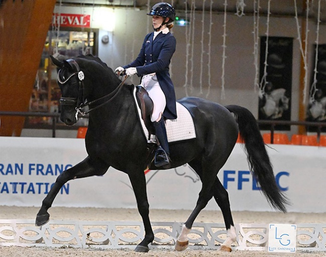 Charlotte Chalvignac and Friedrich Schiller win the 7-year old French Championship :: Photo © Les Garennes
