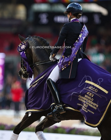 Charlotte Fry and Glamourdale win the 2022 World Championships Dressage in Herning :: Photo © Astrid Appels