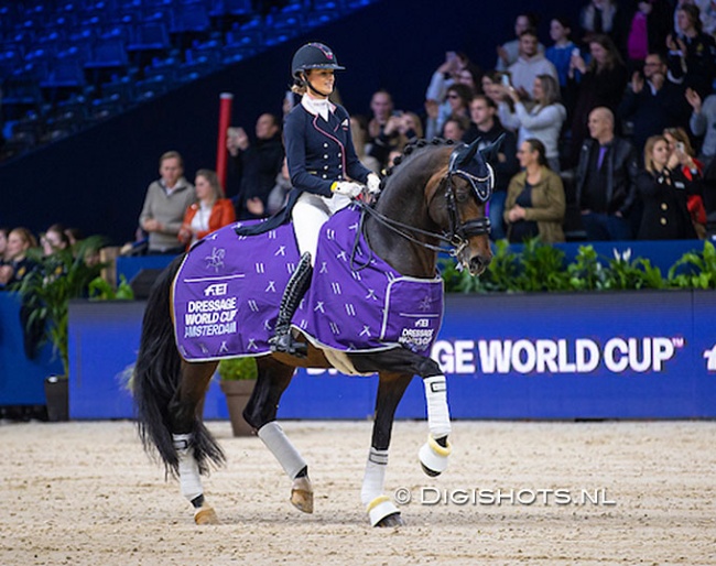 Dinja van Liere and Hermes at the 2023 CDI-W Amsterdam :: Photo © Digishots