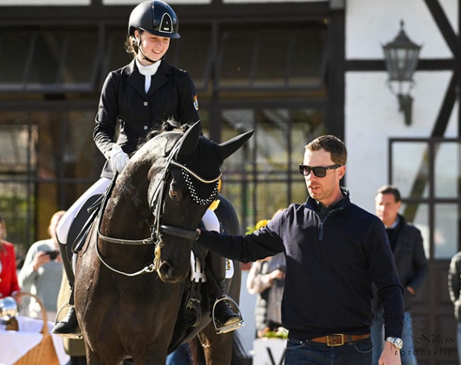 Marie Sohler on Sir Max with trainer Benjamin Werndl at the 2023 Preis der Besten qualifier in Kronberg :: Photo © Mirka Nilkens