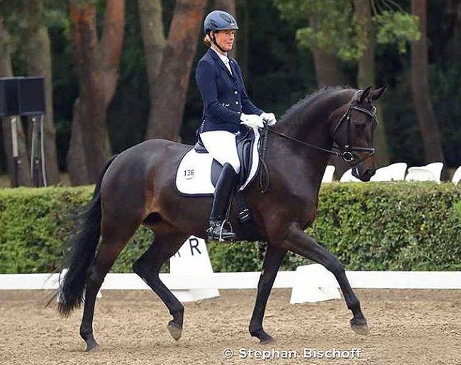 Friederike Schulz-Wallner at the 2018 Trakehner Championship :: Photo © Stephan Bischoff