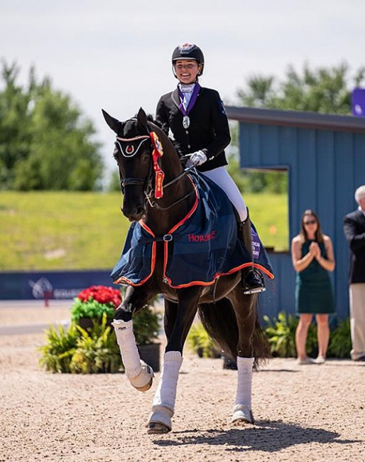 Anna Swackhammer and Fabienna GV win silver at the 2022 North American Young Riders Championships :: Photo © Ben Radvanyi Photography