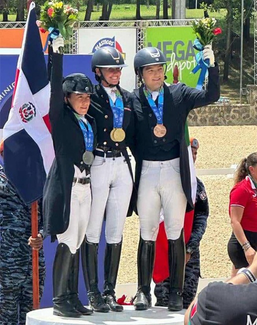 The overall podium at the 2023 Central American and Caribbean Games: Juliana Gutierrez, Yvonne Losos de Muniz and Carlos Maldonado :: Photo © Mariana Atehortúa