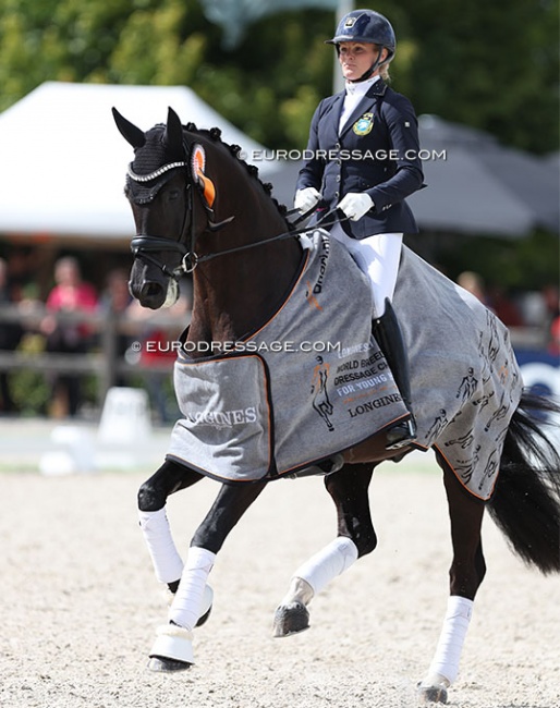 Jeanna Hogberg and BE Allex win the 6-year old preliminary test at the 2023 World Young Horse Championships :: Photo © Astrid Appels