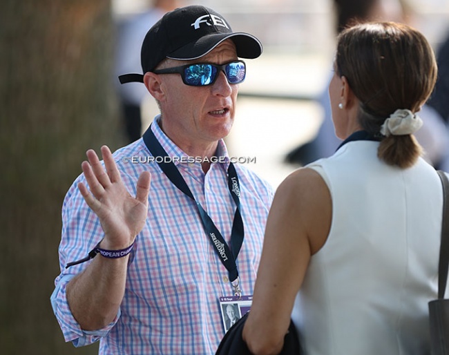 FEI Dressage Director Ronan Murphy in conversation with Maribel Alonso, Chair of the FEI Dressage Committee :: Photo © Astrid Appels