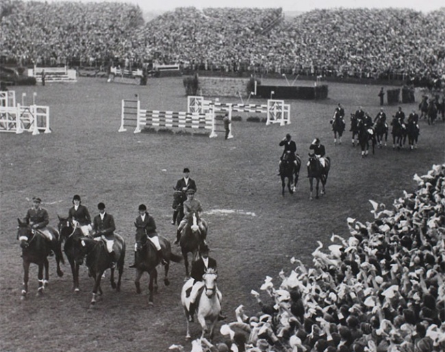 70 years of white handkerchiefs waving the riders goodbye at CHIO Aachen :: Photo © Aachen archive