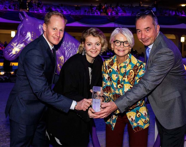 The CDI/CSI Frankfurt and the organizing family Linsenhoff/Rath have been awarded the Graf Rantzau Trophy 2023 :: Photo © Stefan Lafrentz