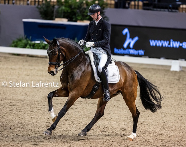 Felix Kneese and Quibelle competing in the national Grand Prix tour at the 2022 CDI-W Neumunster :: Photo © Stefan Lafrentz