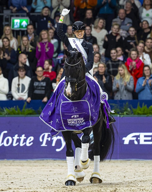 Charlotte Fry and Everdale win the World Cup qualifier at 2024 CDI-W Amsterdam :: Photos © Digishots