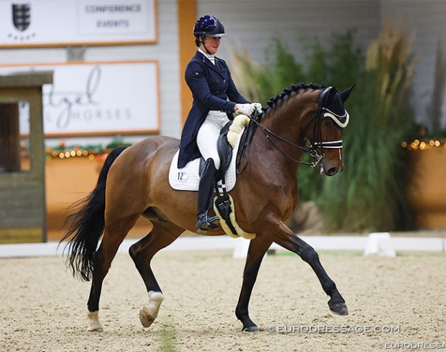 Sorrell Klatzko and Turbo at the 2022 CDI Kronenberg Indoor :: Photo © Astrid Appels