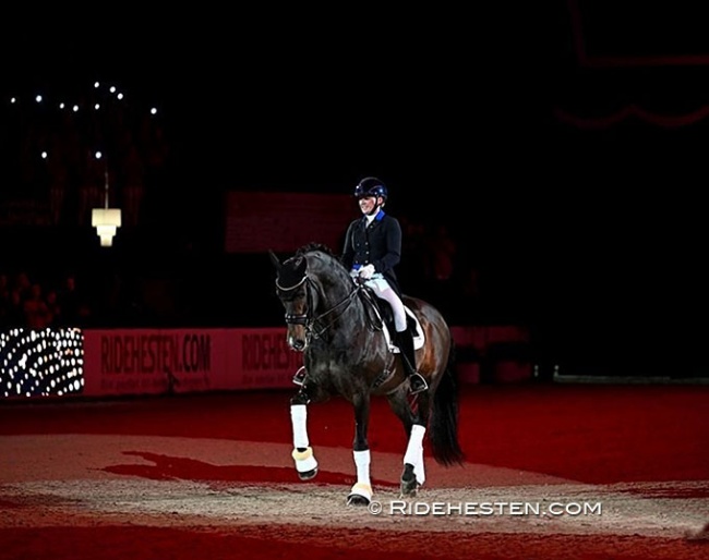 Final farewell to Blue Hors Zack :: Photo © Ridehesten