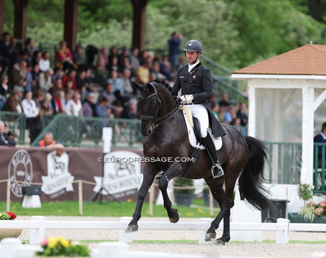 A packed stadium at the 2023 CDIO Compiègne :: Photo © Astrid Appels