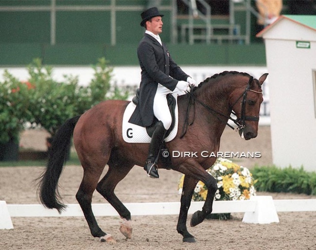 Arjen Teeuwissen on Goliath T at the 2000 CDI Arnheim :: Photo © Dirk Caremans