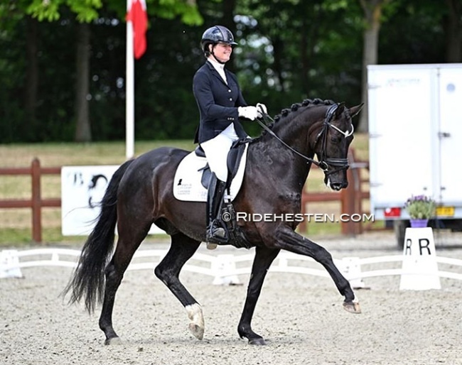 Susanne Barnow on Secret Surprise (by Secret x Gribaldi) :: Photo © Ridehesten