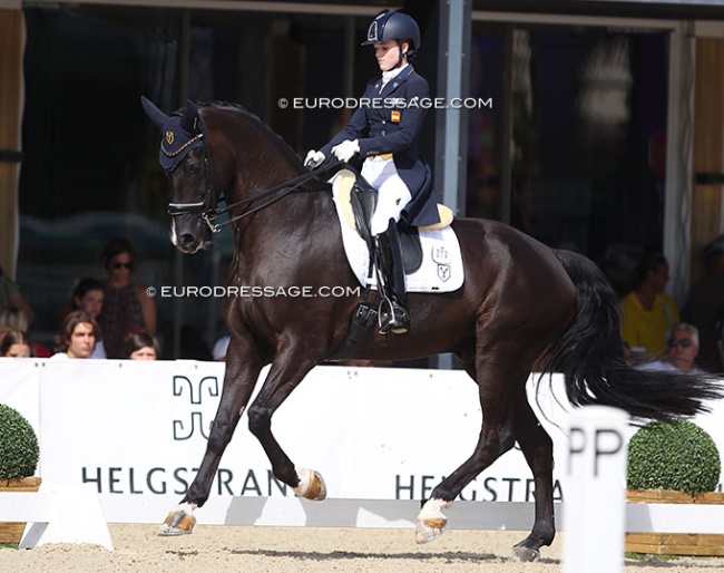 Natalia Bacariza Danguillecourt and Dhannie at the 2021 European Junior Riders Championships :: Photo © Astrid Appels