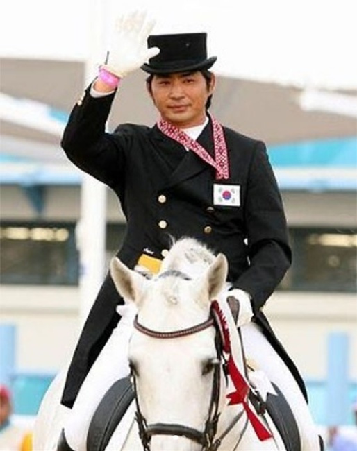 Jung Kyun Suh and Caleostro at the 2006 Asian Games in Doha :: Photo courtesy Chung Hak