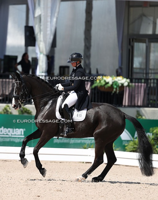Evelyn Eger and Dancing Darkness at the 2025 Palm Beach Derby :: Photo © Astrid Appels