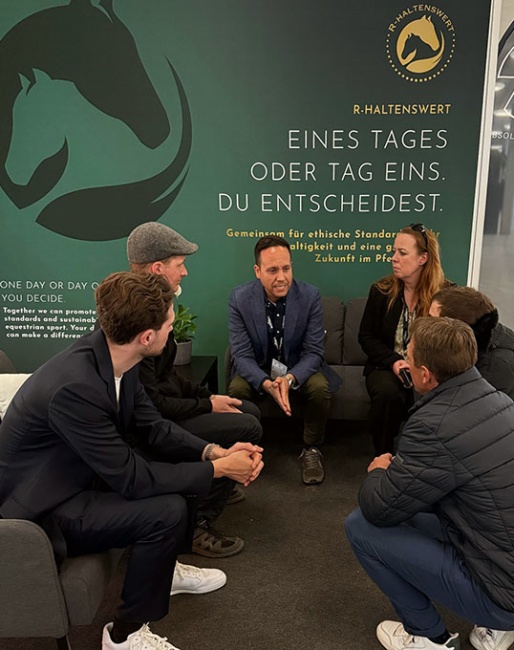 André Hascher of R-Haltenswert in conversation at the 2025 World Cup Finals :: Photo © Hascher