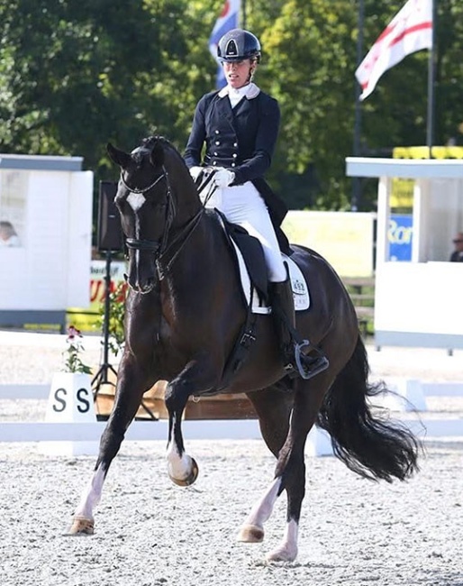 Linda Kouwenhoven and Landlord H :: Photo © Roland Hitze