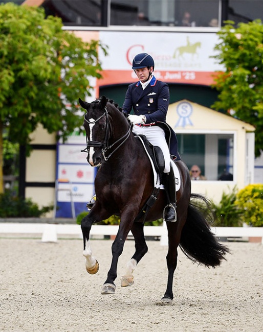 Kevin Kohmann (USA) and Dünensee win the opening class at Hof Kasselmann :: Photo © Dirk Rüchel