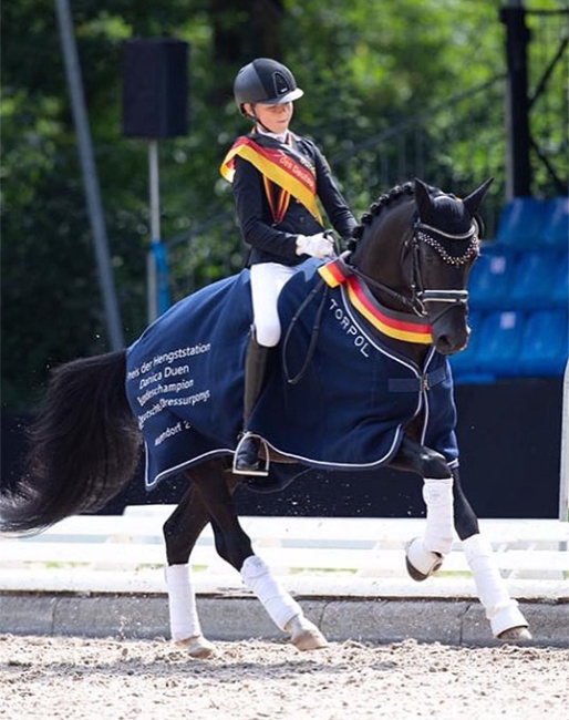 Carolina Miesner and PAV Nachtschwärmer win the 2021 Bundeschampionate :: Photo © Mirka Nilkens