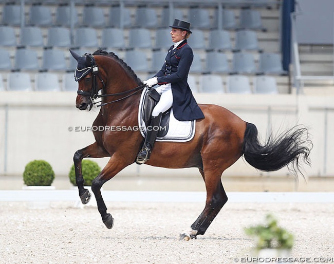 Stephanie Brieussel and Amorak :: Photo © Astrid Appels