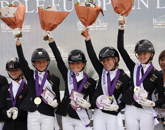 The German team wins gold at the 2025 European Children Championships :: Photo © Boulerie Jump