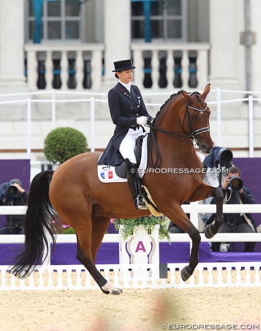 Jessica Michel and Riwera de Hus at the 2012 Olympic Games in London :: Photo © Astrid Appels