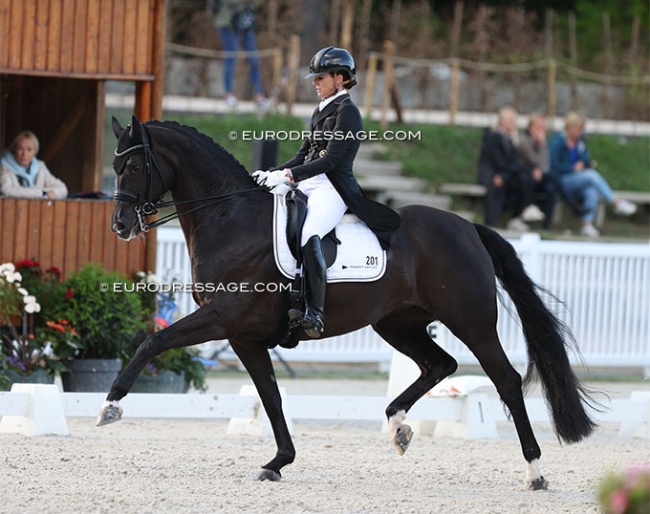 Lyndal Oatley and Dante's Herzchen at the 2022 CDIO Compiegne :: Photo © Astrid Appels