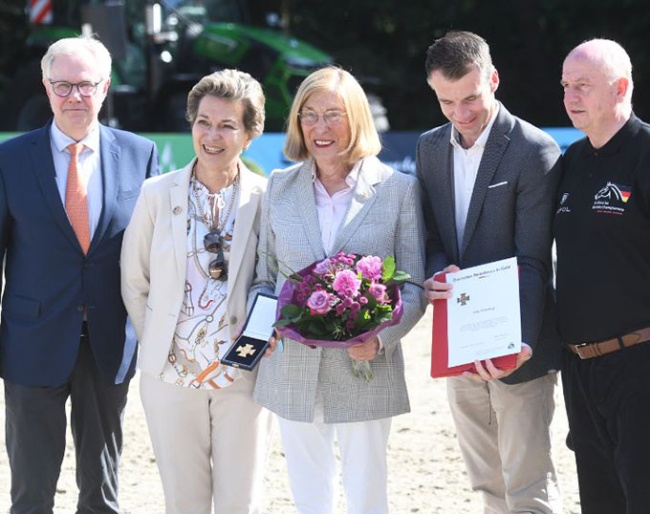 Dr. Klaus Miesner, Frömming's sister Ursula Ritter, Angelika "Anke" Frömming, Dr. Dennis Peiler and Martin Richenhagen at the 2025 Bundeschampionate :: Photo © FN-Press/Wulf Rohwedder