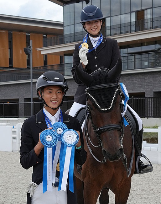 Kenshin and Kokoro Matsuoka win the children and junior division on Gracia at the 2025 Japanese Youth Riders Championships :: Photos courtesy Japan Equestrian Federation