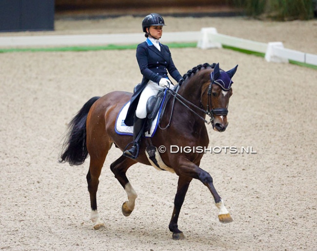 Zoe Roosen and Charmingmood at the 2023 CDI Kronenberg Indoor :: Photo © Digishots