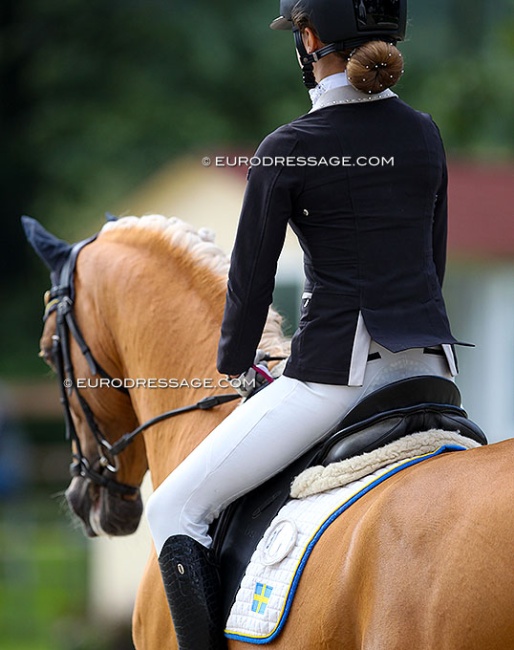 Swedish pony rider competing at the CDIO-P Hagen :: Photo © Astrid Appels