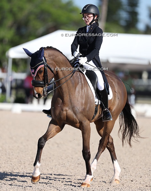 Miriam Bacon on Drambuie at the 2026 CDN Wellington :: Photo © Astrid Appels