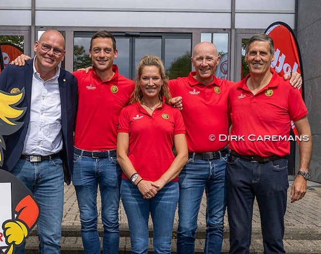 Chef d'equipe Jeroen van Lent, Justin Verboomen, Larissa Pauluis, Jeroen Devroe and Wim Verwimp at the presentation of the Belgian teams for the 2026 World Championships :: Photo © Dirk Caremans