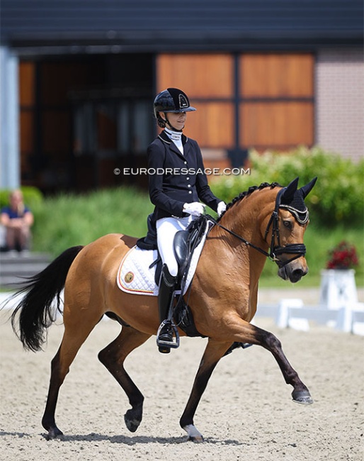 Liezel Everars and FS Capelli De Niro at the 2022 CDI Meerle :: Photo © Astrid Appels