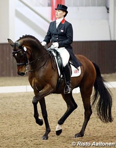 Fiona Bigwood and Sir Donato at the 2014 CDI Addington :: Photos © Risto Aaltonen